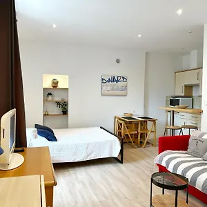 https://les-saules-dinard.inbrittany.com